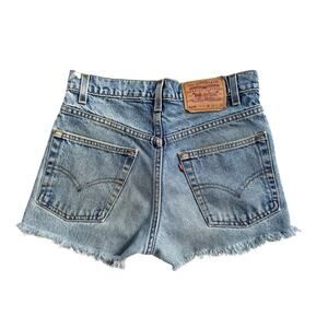 Vintage 90's Levi's 517 High Waisted Cut Off Denim, Shorts Size 29